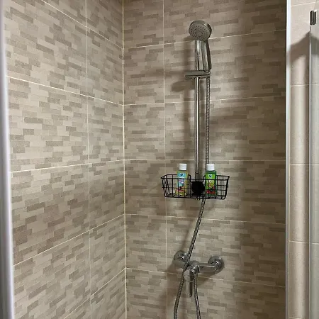 Apartamento Puerta De San Nicolas 酒店 *